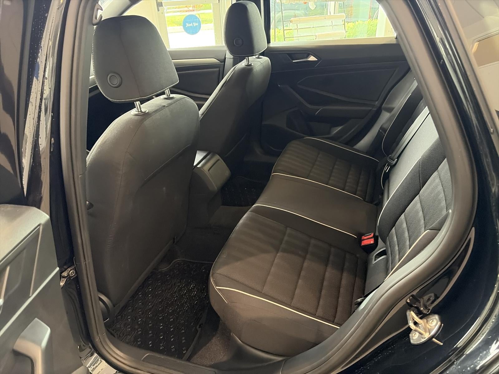 2024 Volkswagen Jetta Sport Auto