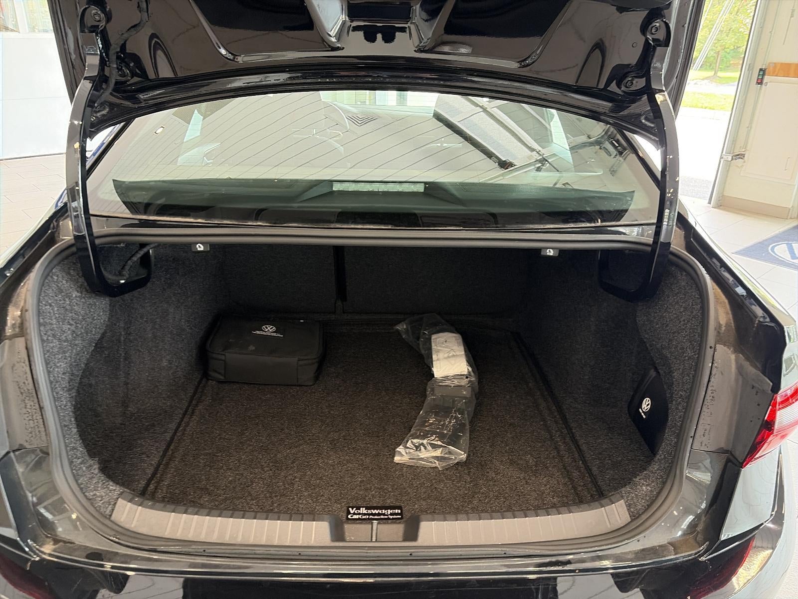 2024 Volkswagen Jetta Sport Auto