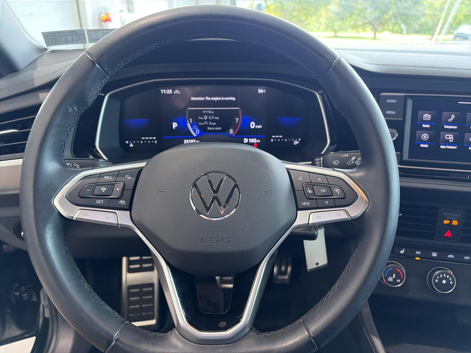2024 Volkswagen Jetta Sport Auto