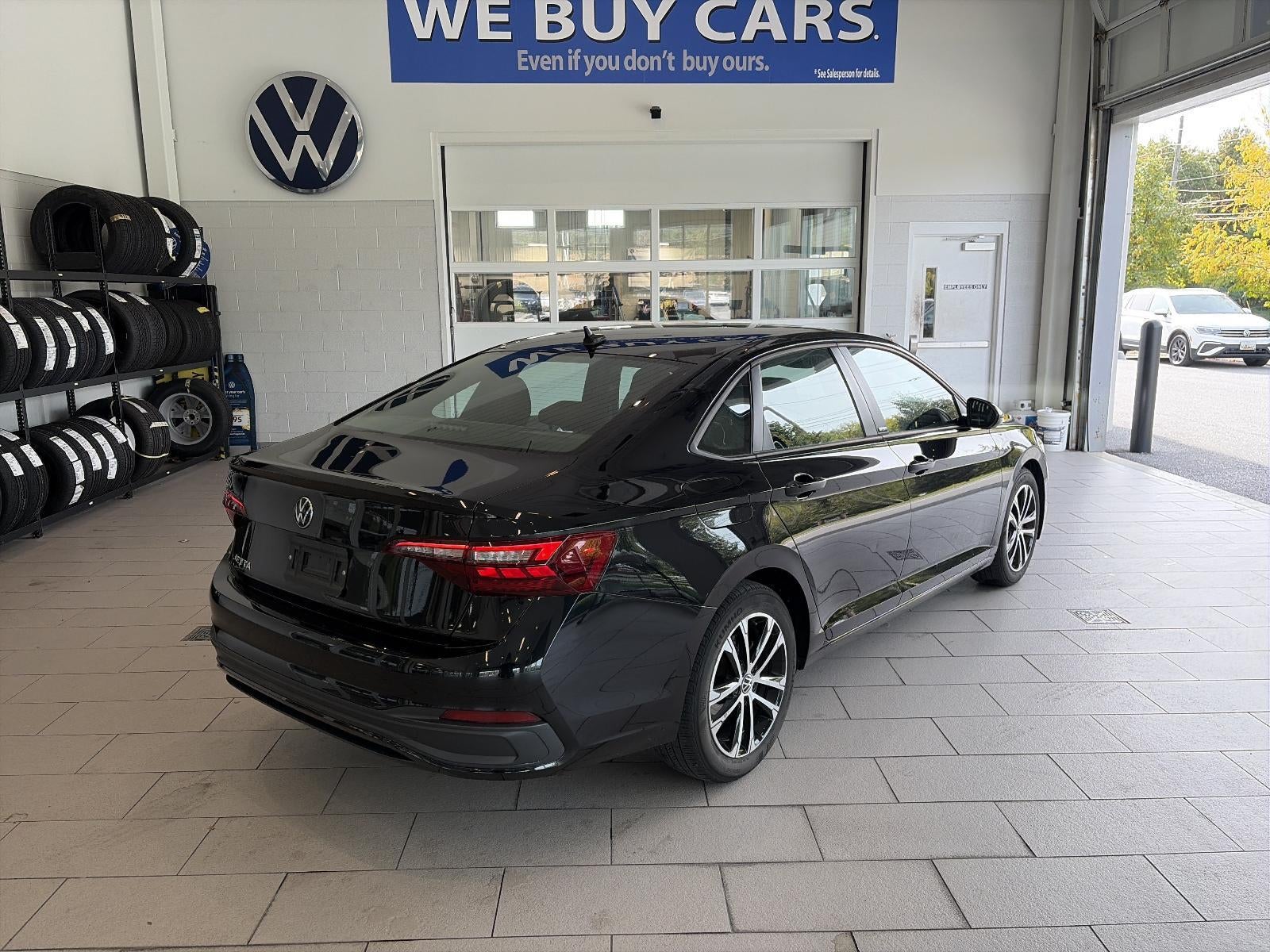 2024 Volkswagen Jetta Sport Auto