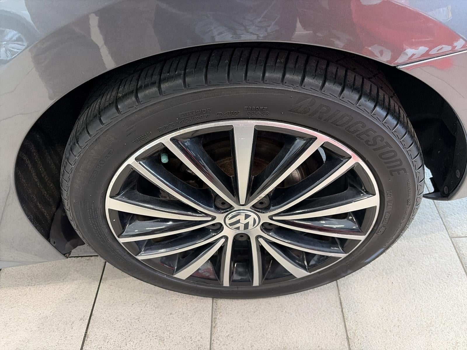 2016 Volkswagen Jetta 4dr Auto 1.8T Sport PZEV Sedan