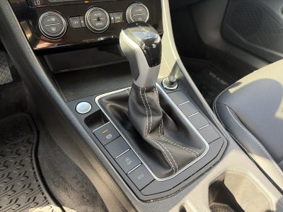2024 Volkswagen Jetta SE Auto