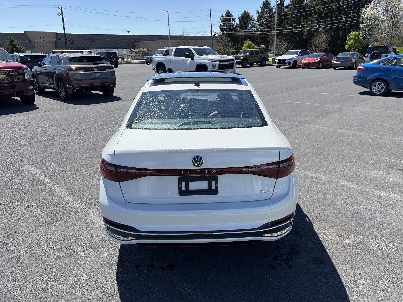 2025 Volkswagen Jetta SEL Auto