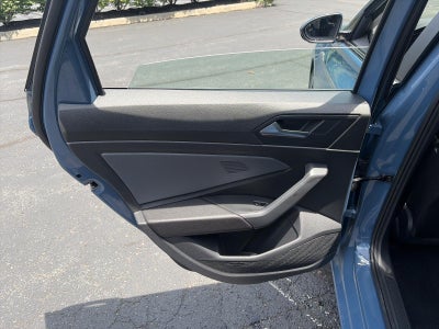 2025 Volkswagen Jetta SEL Auto