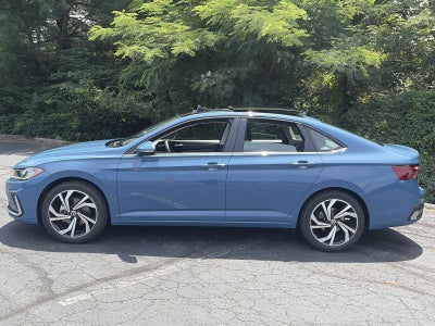 2025 Volkswagen Jetta SEL Auto