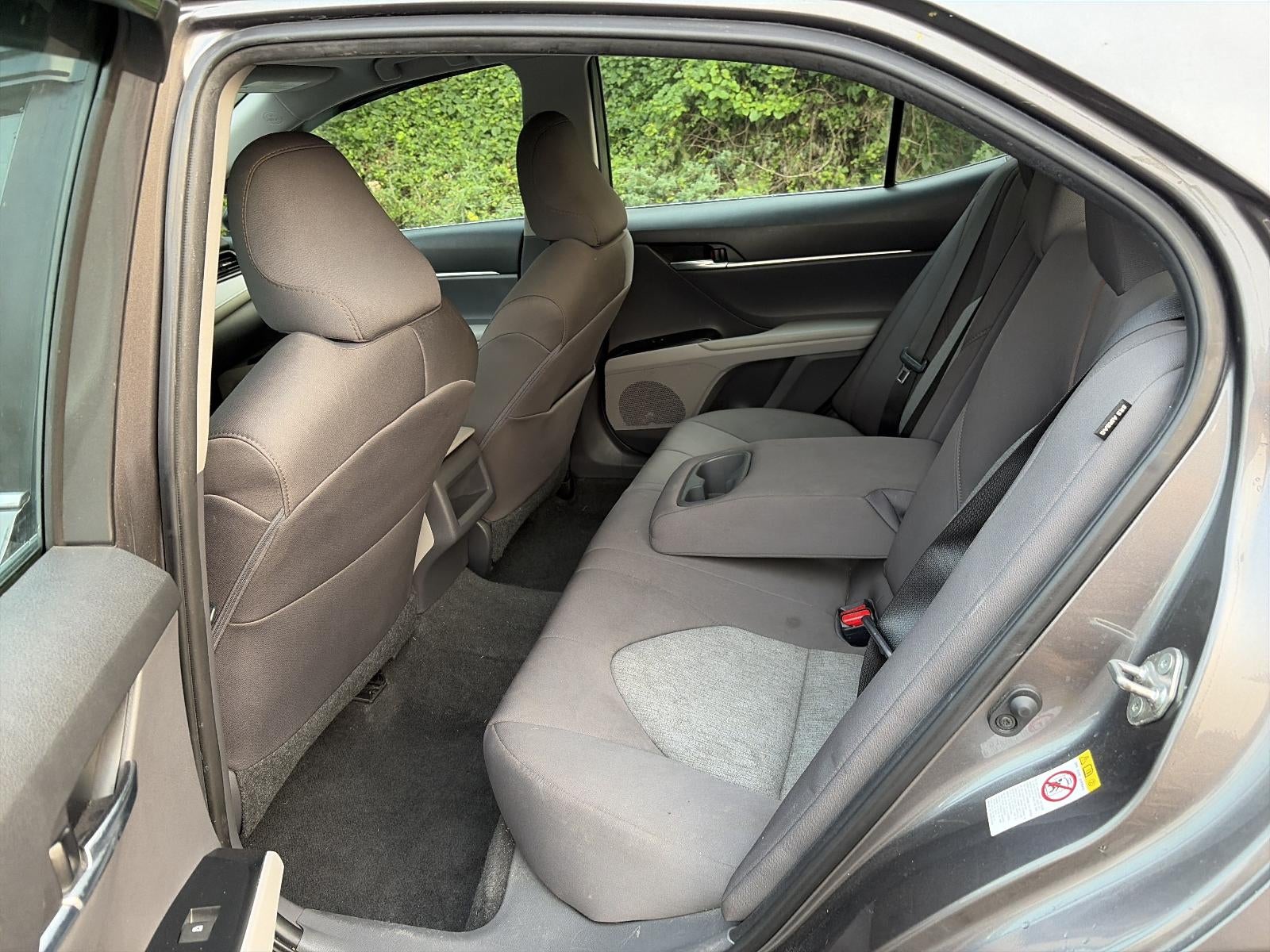 2019 Toyota Camry LE Auto (SE)