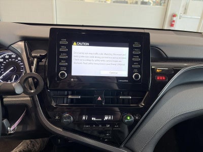 2023 Toyota Camry LE Auto (SE)