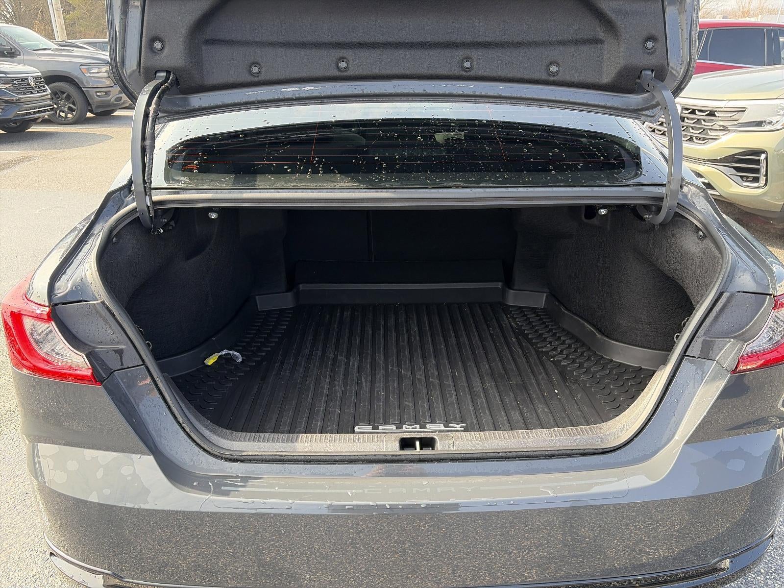 2025 Toyota Camry XSE AWD (Natl)