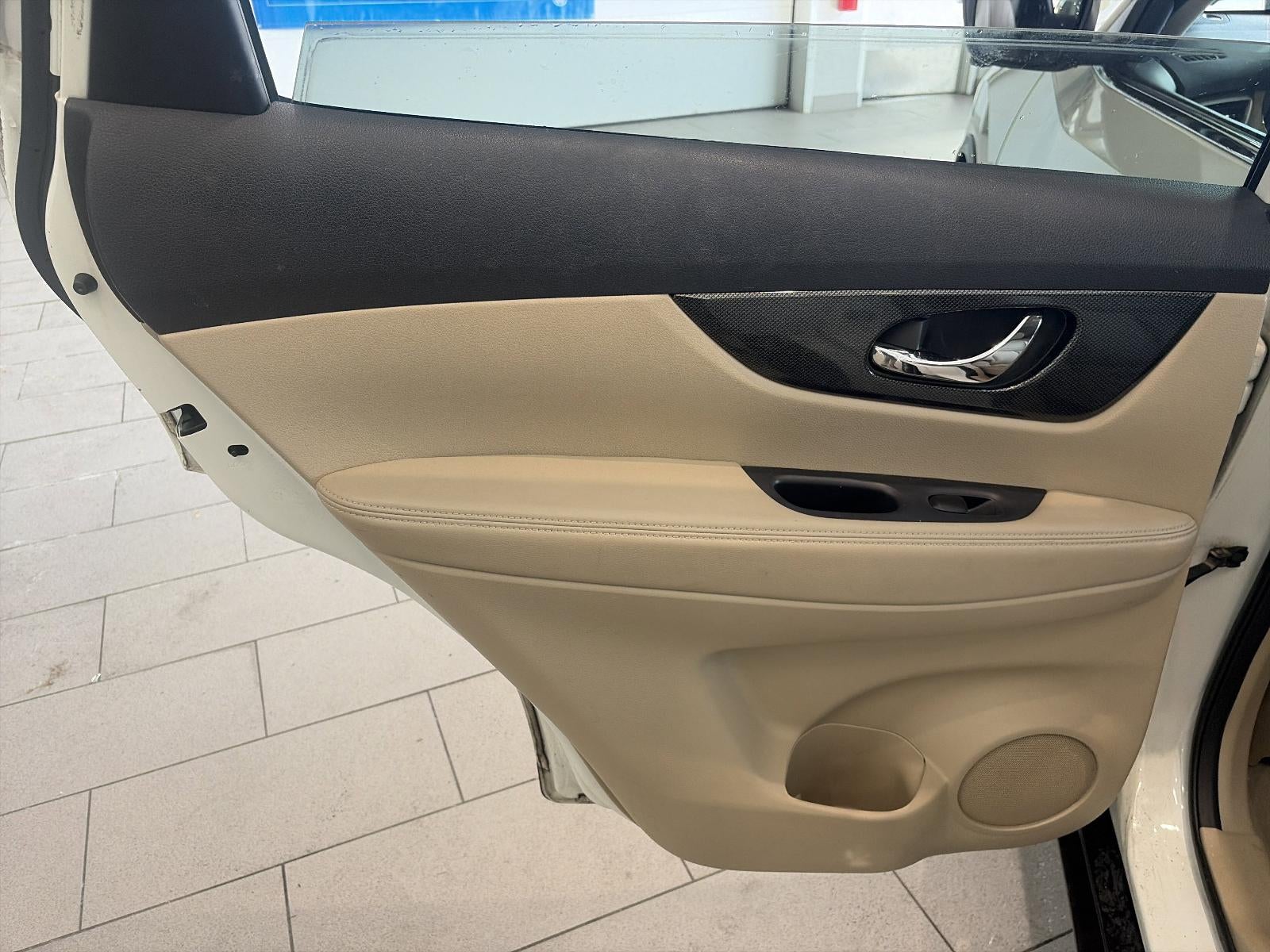 2014 Nissan Rogue AWD 4dr SL