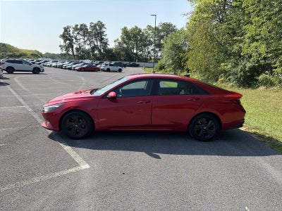2021 Hyundai ELANTRA SEL IVT