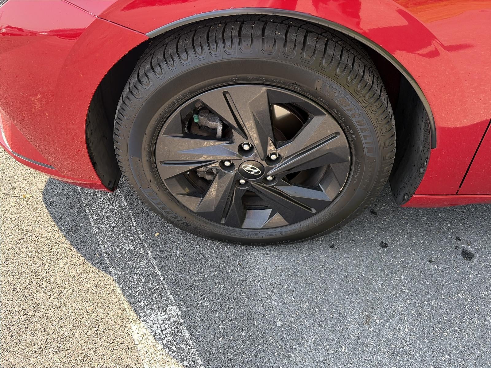 2021 Hyundai ELANTRA SEL IVT