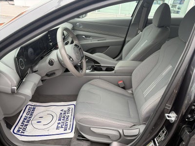 2022 Hyundai ELANTRA SEL IVT