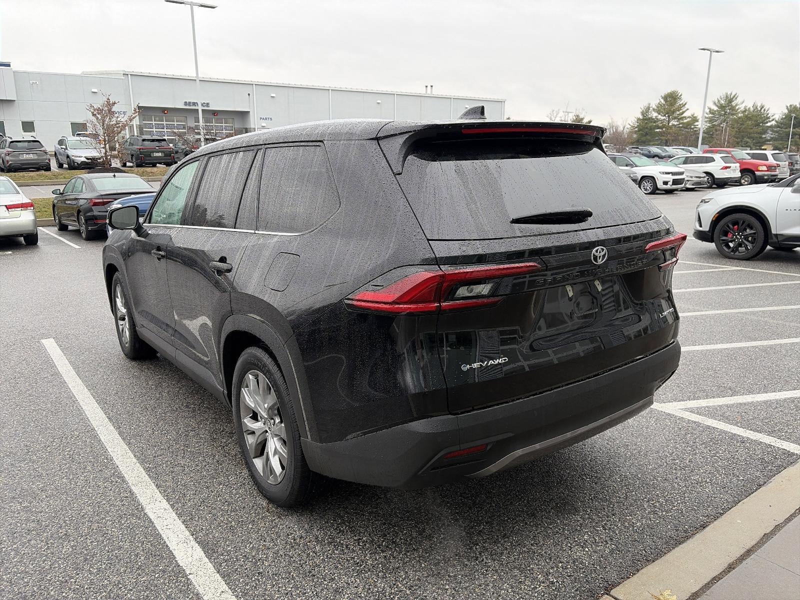 2025 Toyota Grand Highlander Hybrid LE AWD (Natl)
