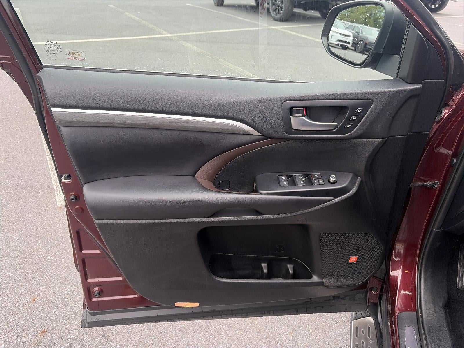 2019 Toyota Highlander Hybrid Limited V6 AWD (Natl)