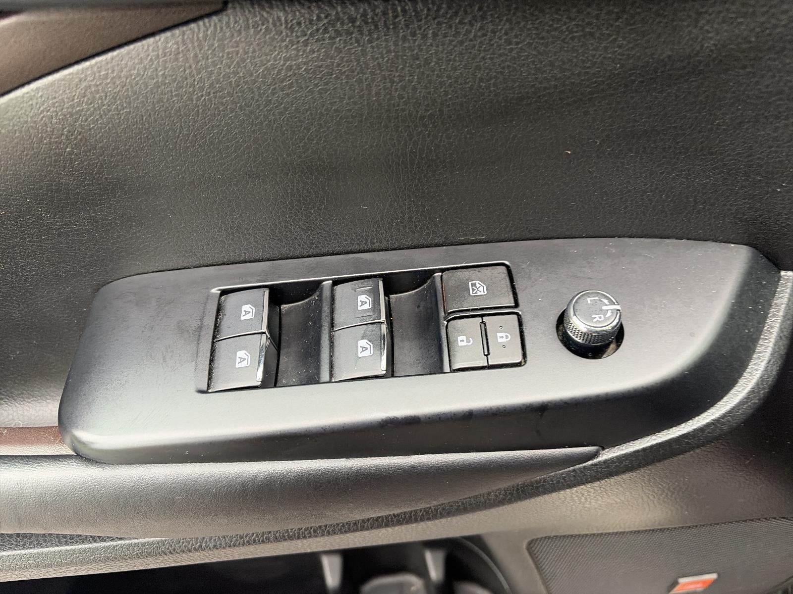 2019 Toyota Highlander Hybrid Limited V6 AWD (Natl)