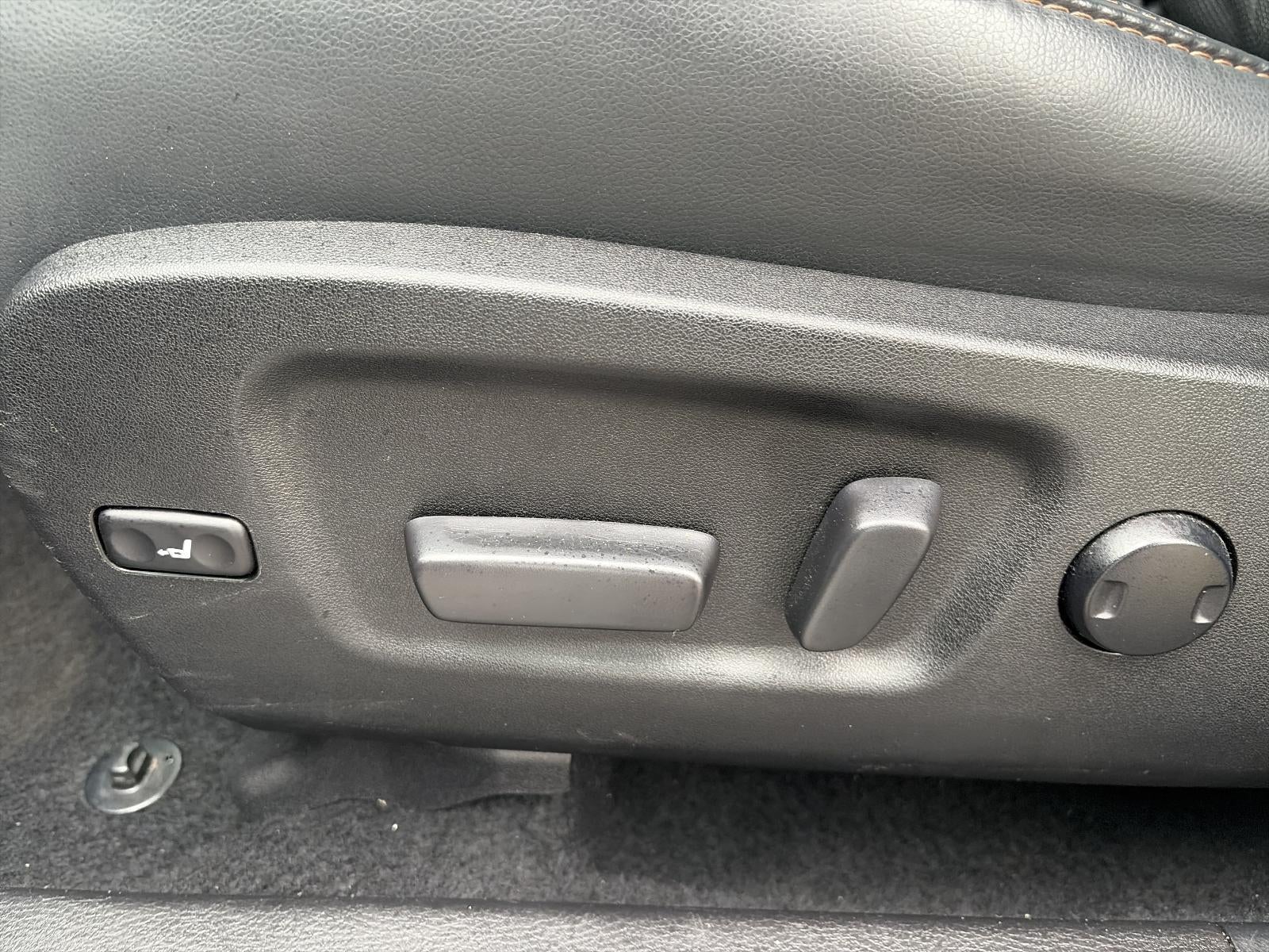 2019 Toyota Highlander Hybrid Limited V6 AWD (Natl)