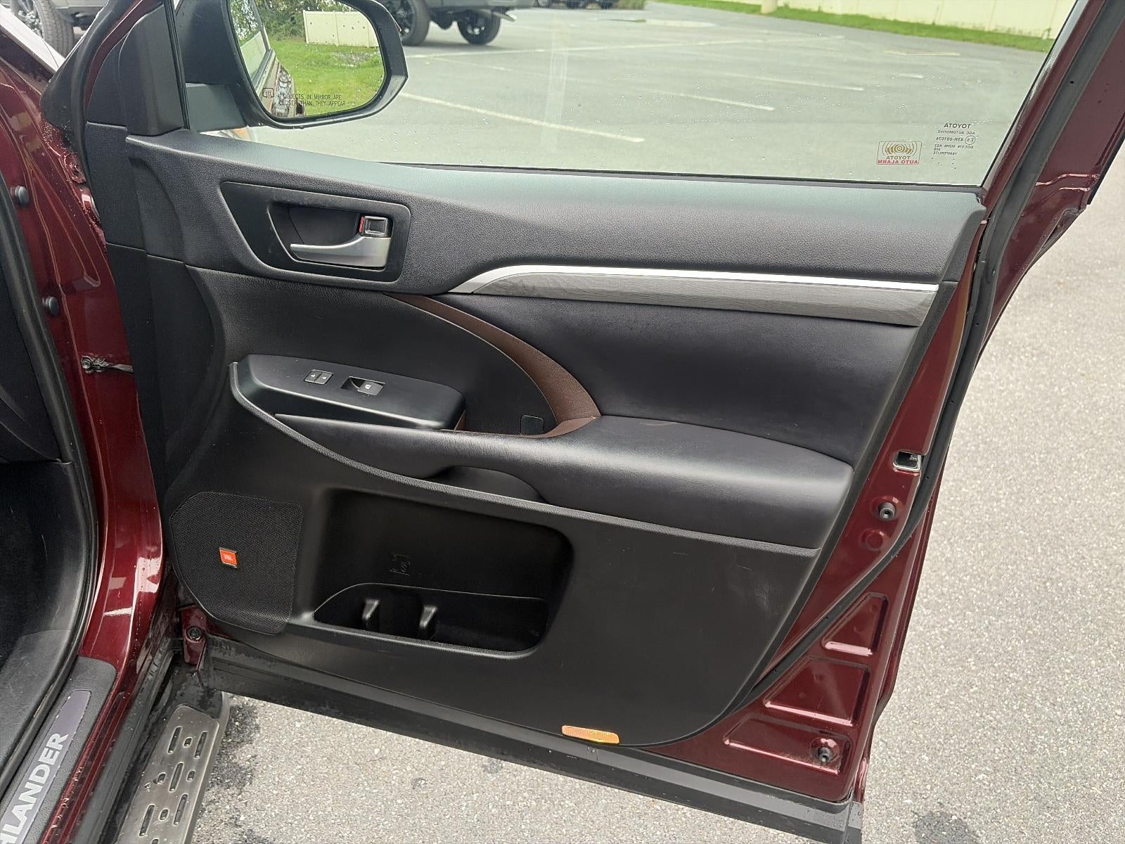 2019 Toyota Highlander Hybrid Limited V6 AWD (Natl)