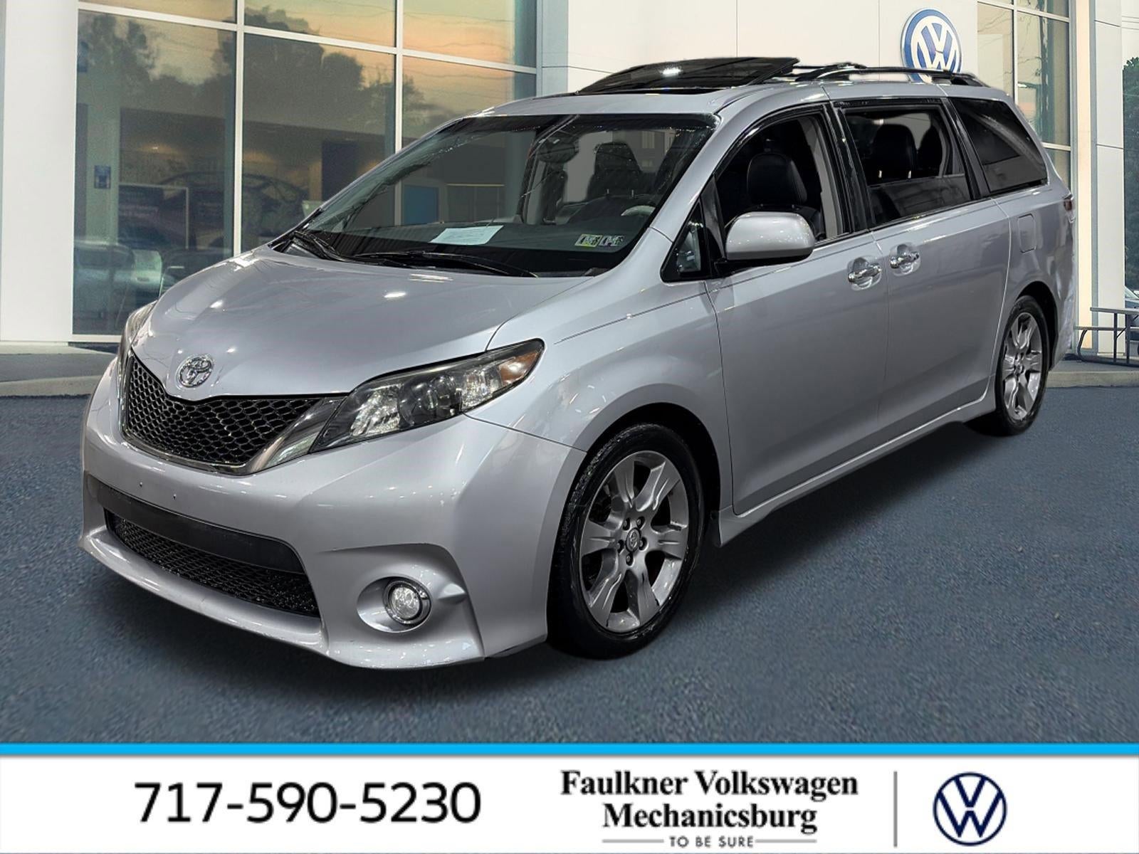 2013 Toyota Sienna 5dr 8-Pass Van V6 SE FWD (Natl)