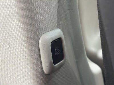 2013 Toyota Sienna 5dr 8-Pass Van V6 SE FWD (Natl)