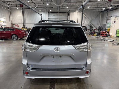 2013 Toyota Sienna 5dr 8-Pass Van V6 SE FWD (Natl)