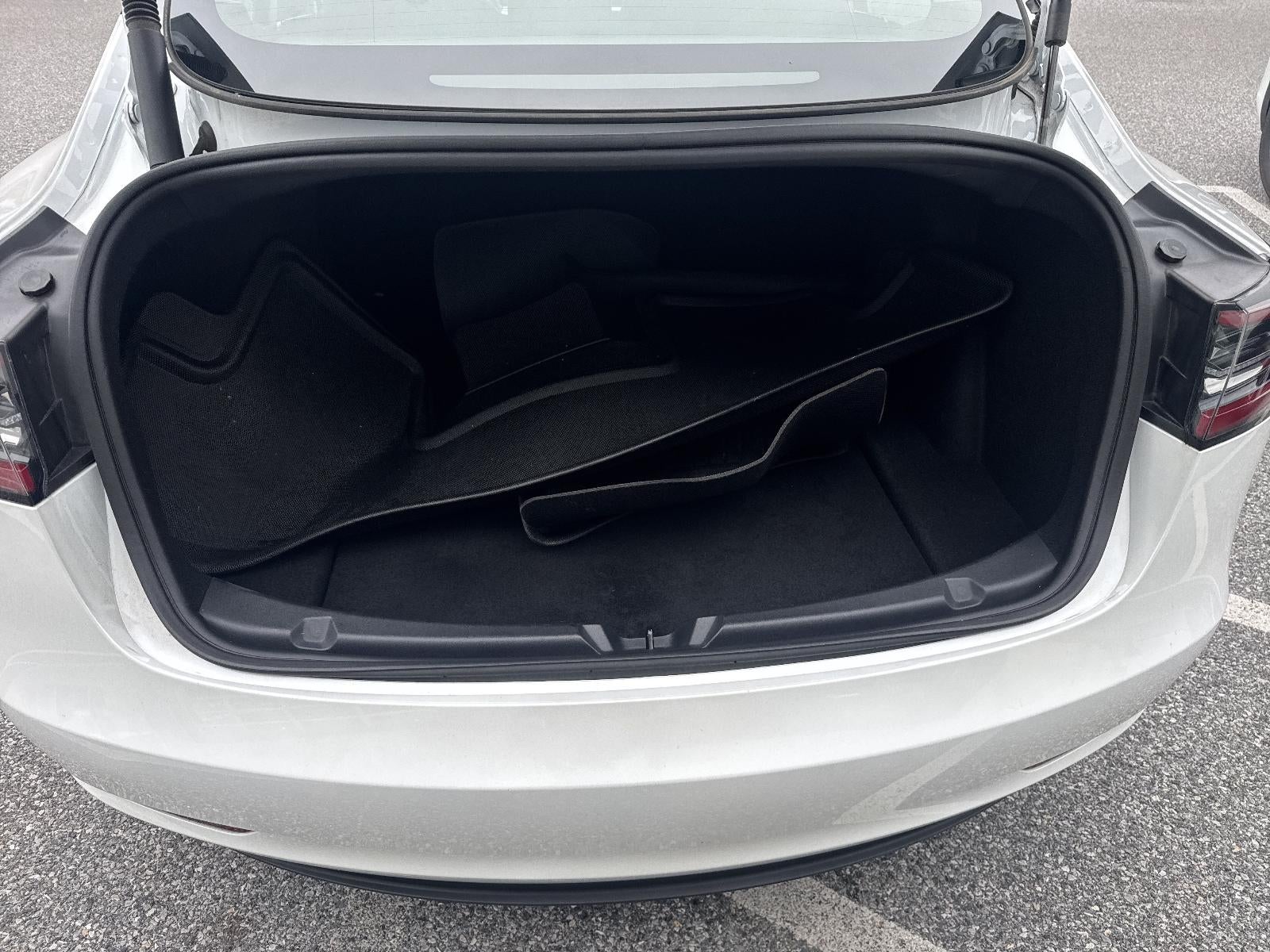 2023 Tesla Model 3 RWD