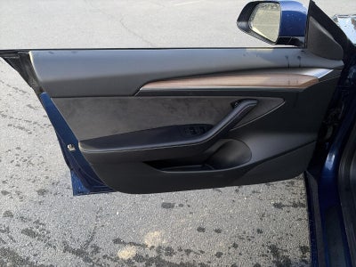 2023 Tesla Model 3 RWD