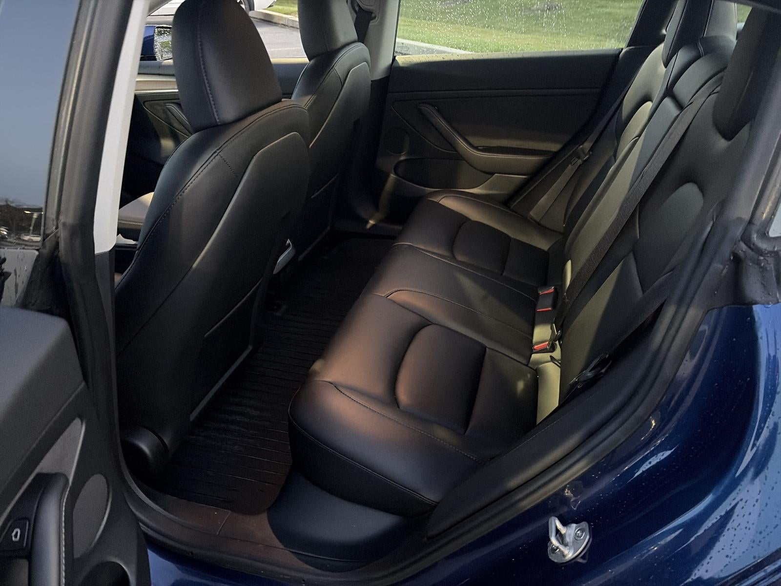 2023 Tesla Model 3 RWD