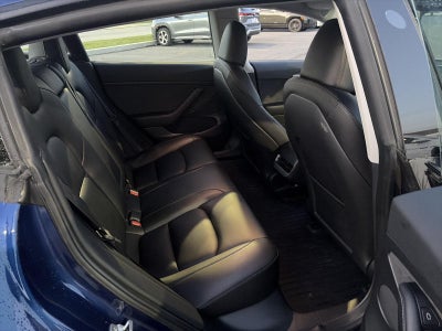 2023 Tesla Model 3 RWD