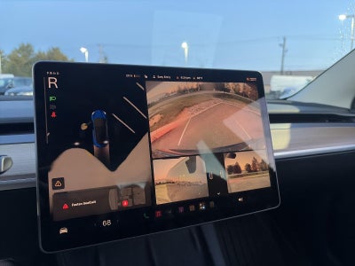 2023 Tesla Model 3 RWD