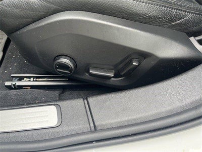 2024 Volvo S60 B5 FWD Plus Dark Theme