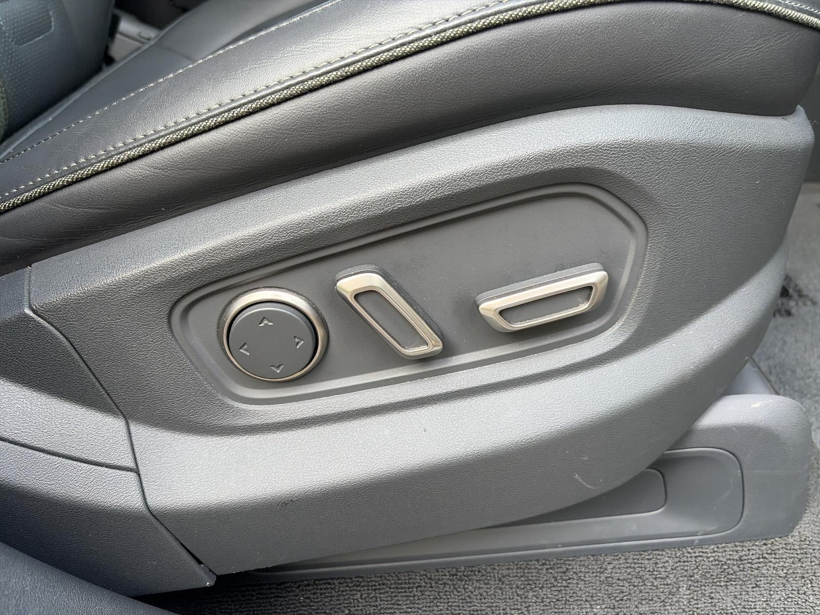 2022 Rivian R1S Launch Edition AWD