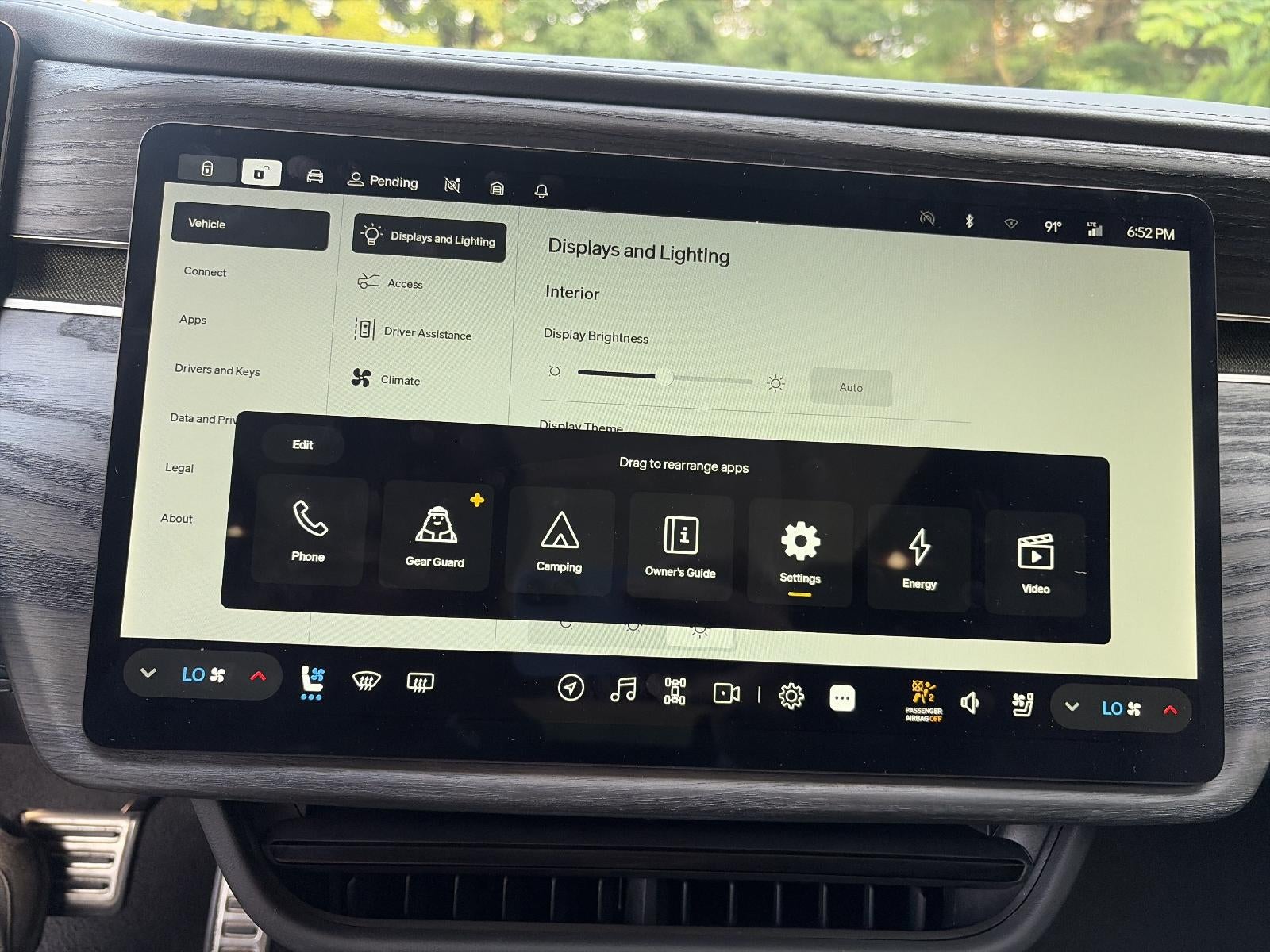 2022 Rivian R1S Launch Edition AWD