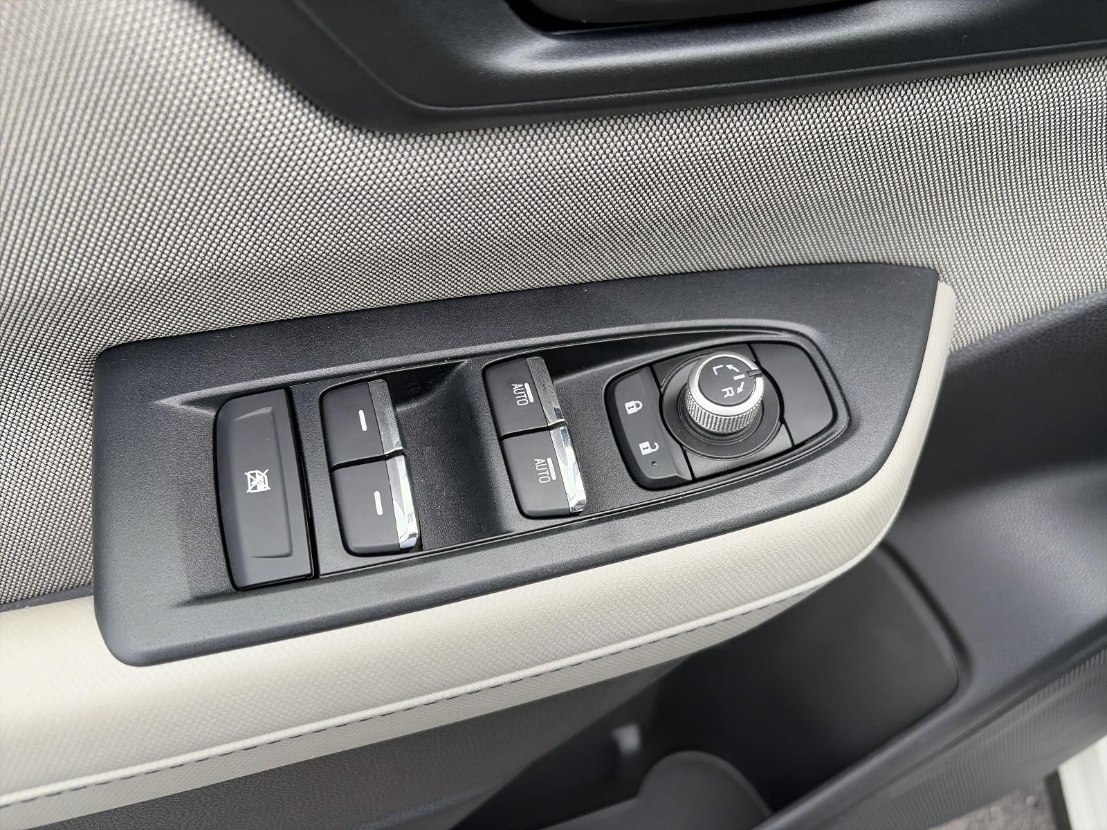 2025 Subaru Forester Premium AWD