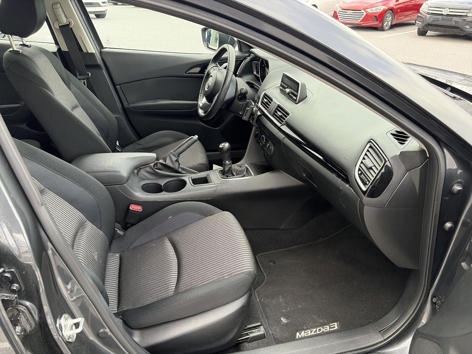 2014 Mazda Mazda3 4dr Sdn Man i Touring