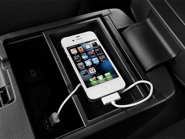 2014 Mazda Mazda3 4dr Sdn Man i Touring