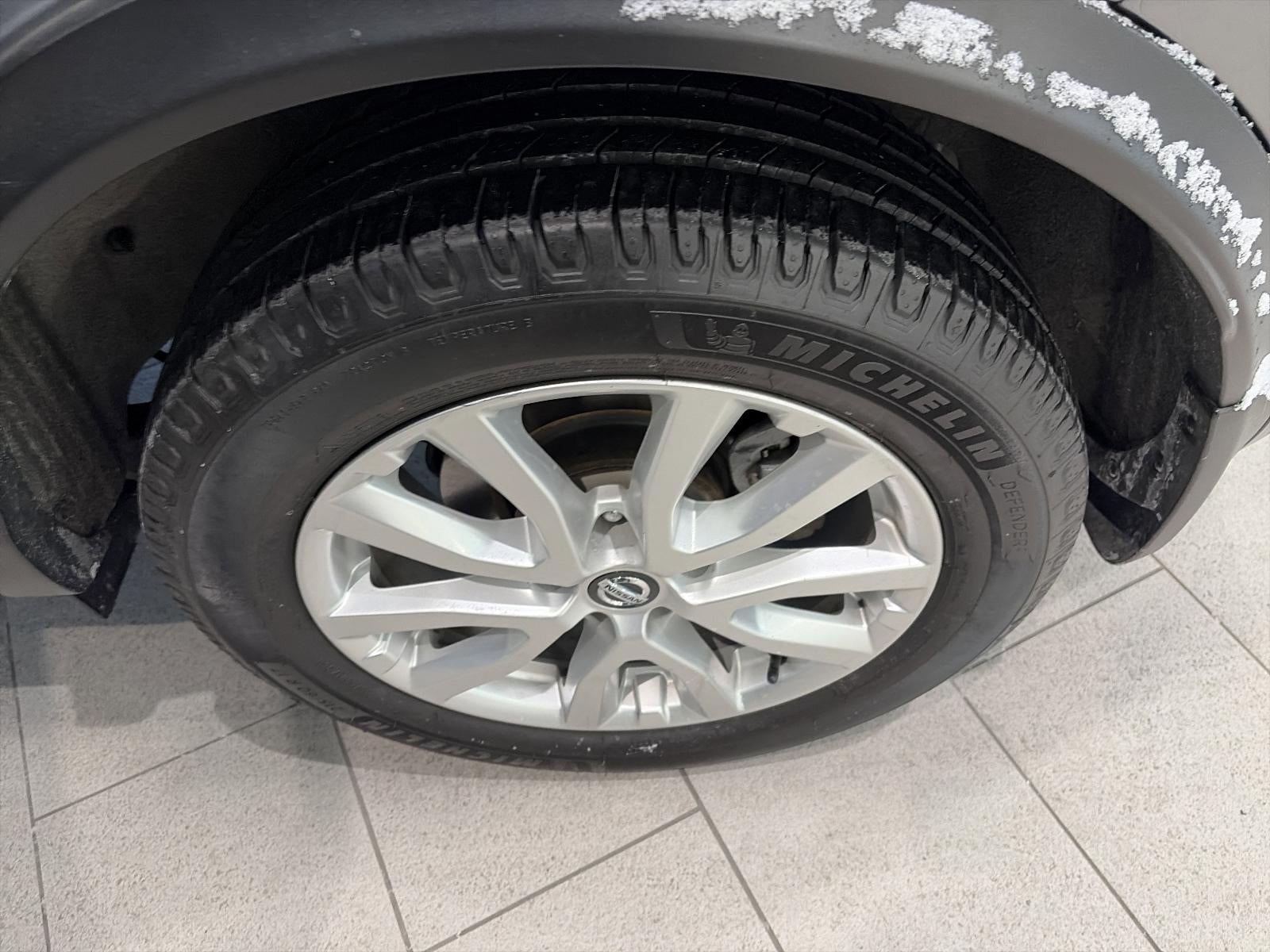 2022 Nissan Rogue Sport AWD SV