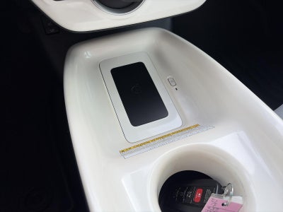 2019 Toyota Prius Prime Premium (Natl)