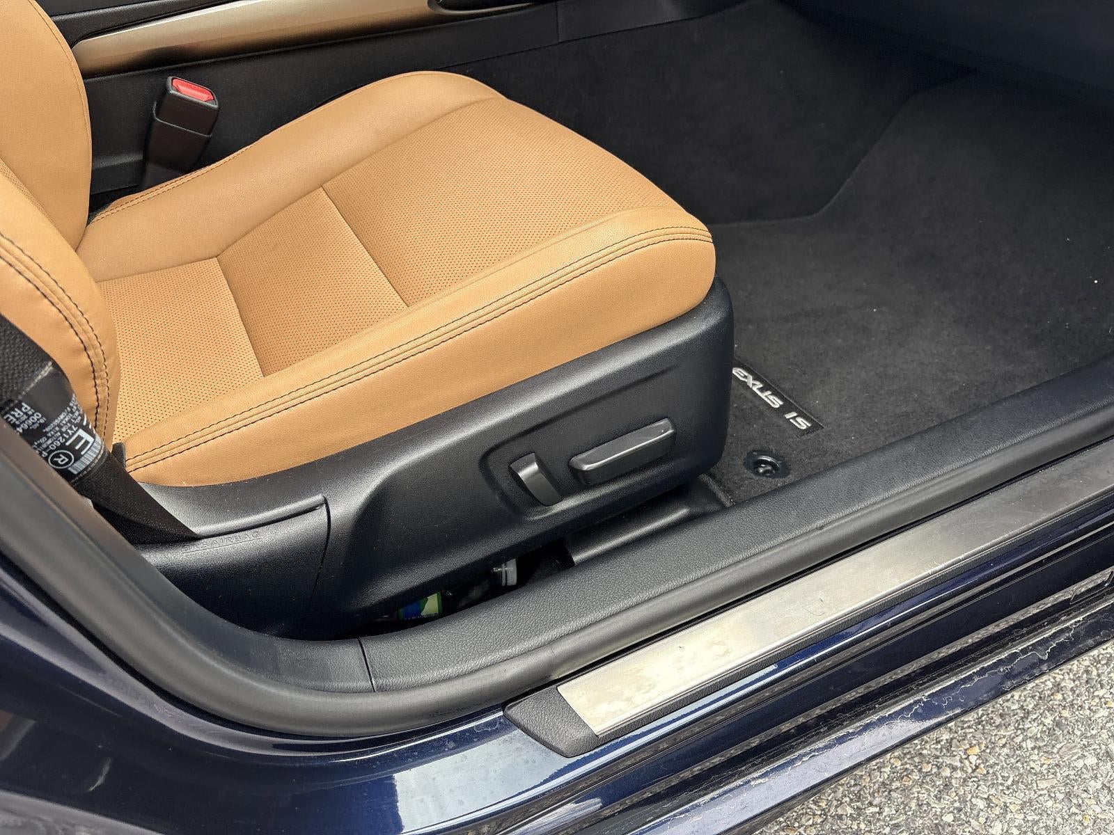 2019 Lexus IS 300 AWD