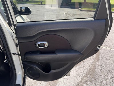 2015 Kia Soul 5dr Wgn Auto +