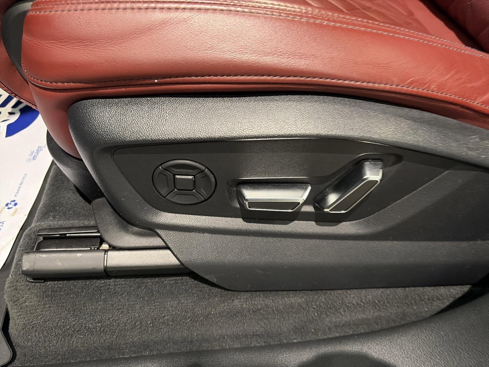 2022 Audi SQ7 Premium Plus 4.0 TFSI quattro