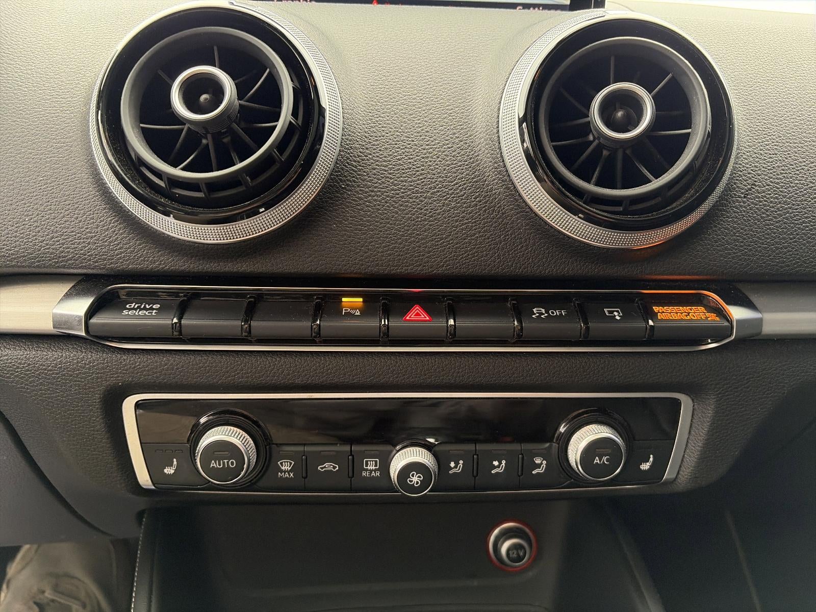 2016 Audi S3 4dr Sdn quattro Premium Plus