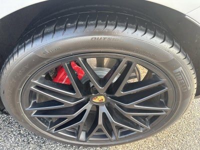 2025 Porsche Macan GTS AWD