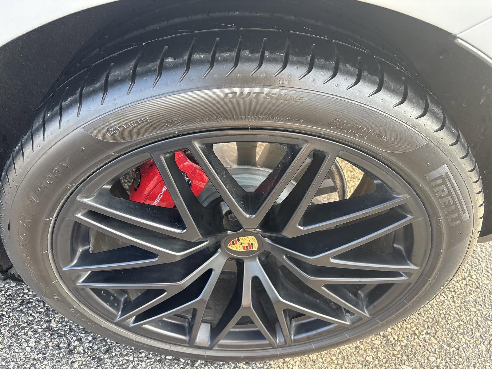 2025 Porsche Macan GTS AWD