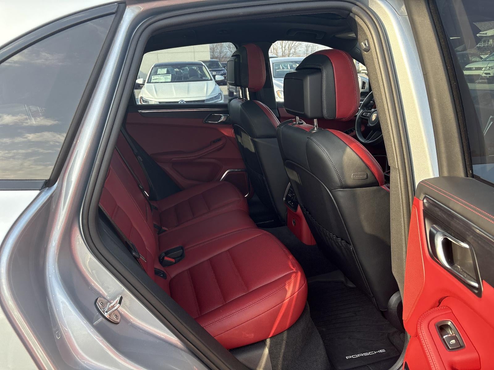 2025 Porsche Macan GTS AWD