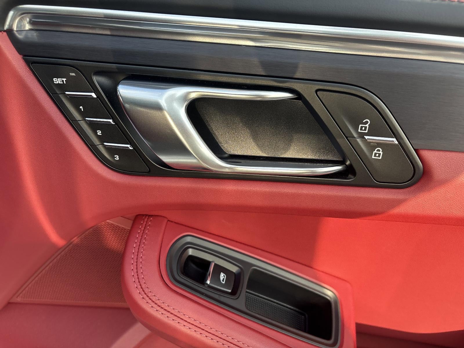 2025 Porsche Macan GTS AWD