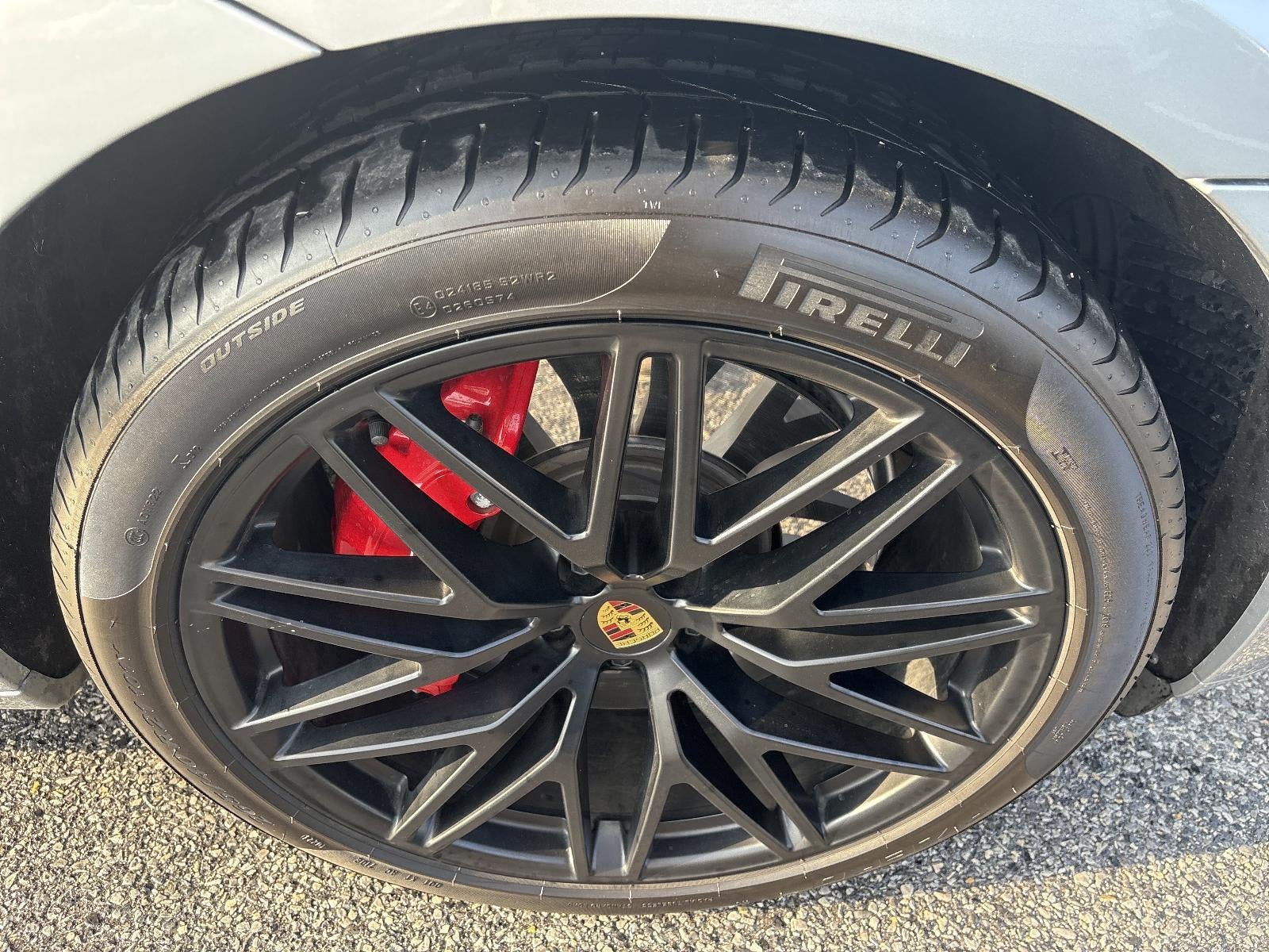 2025 Porsche Macan GTS AWD