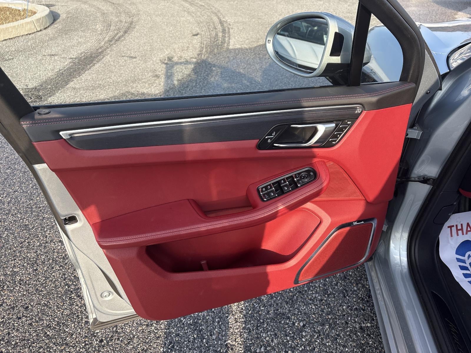 2025 Porsche Macan GTS AWD