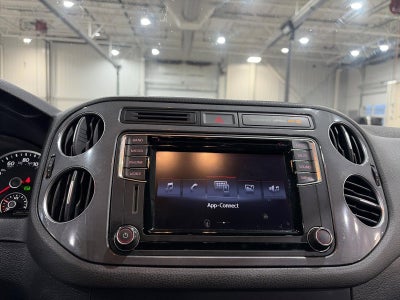 2017 Volkswagen Tiguan 2.0T S FWD