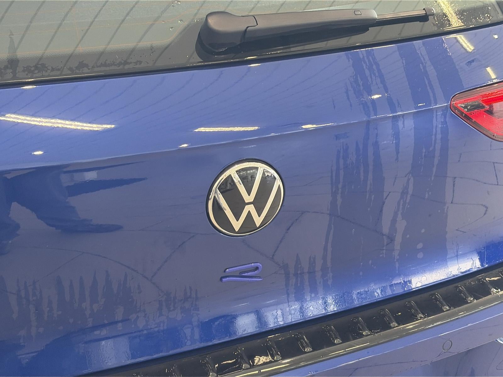 2023 Volkswagen Golf R 2.0T 20th Anniversary Edition Manual