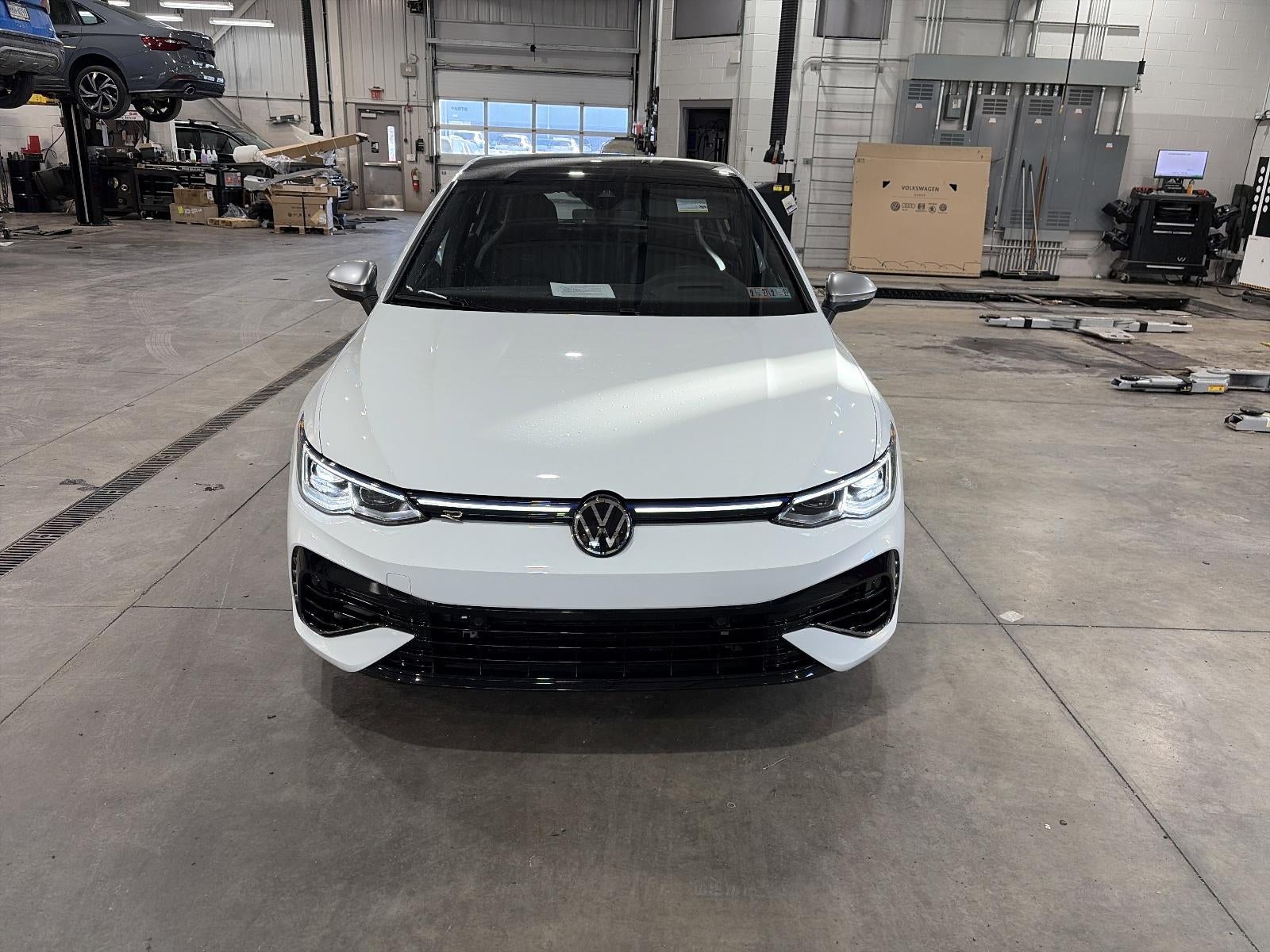 2024 Volkswagen Golf R 2.0T Manual